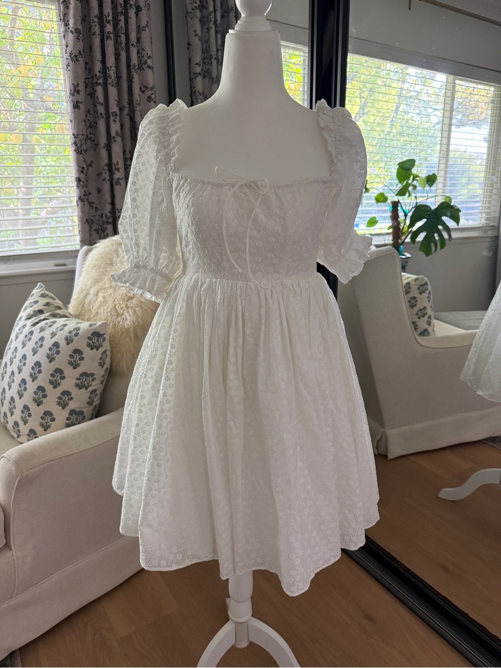 Selkie Beach Day White Puff-Sleeve Smocked Mini Dress - Picture 2 of 7